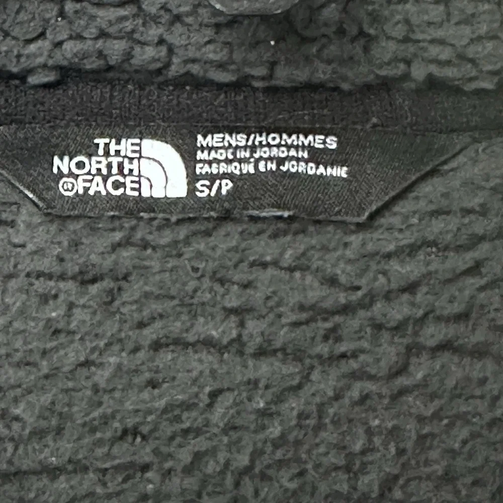 Men's THE NORTH FACE Groveland Sherpa‎ Dark Gray Pile 1/4 Zip Pullover Size S
